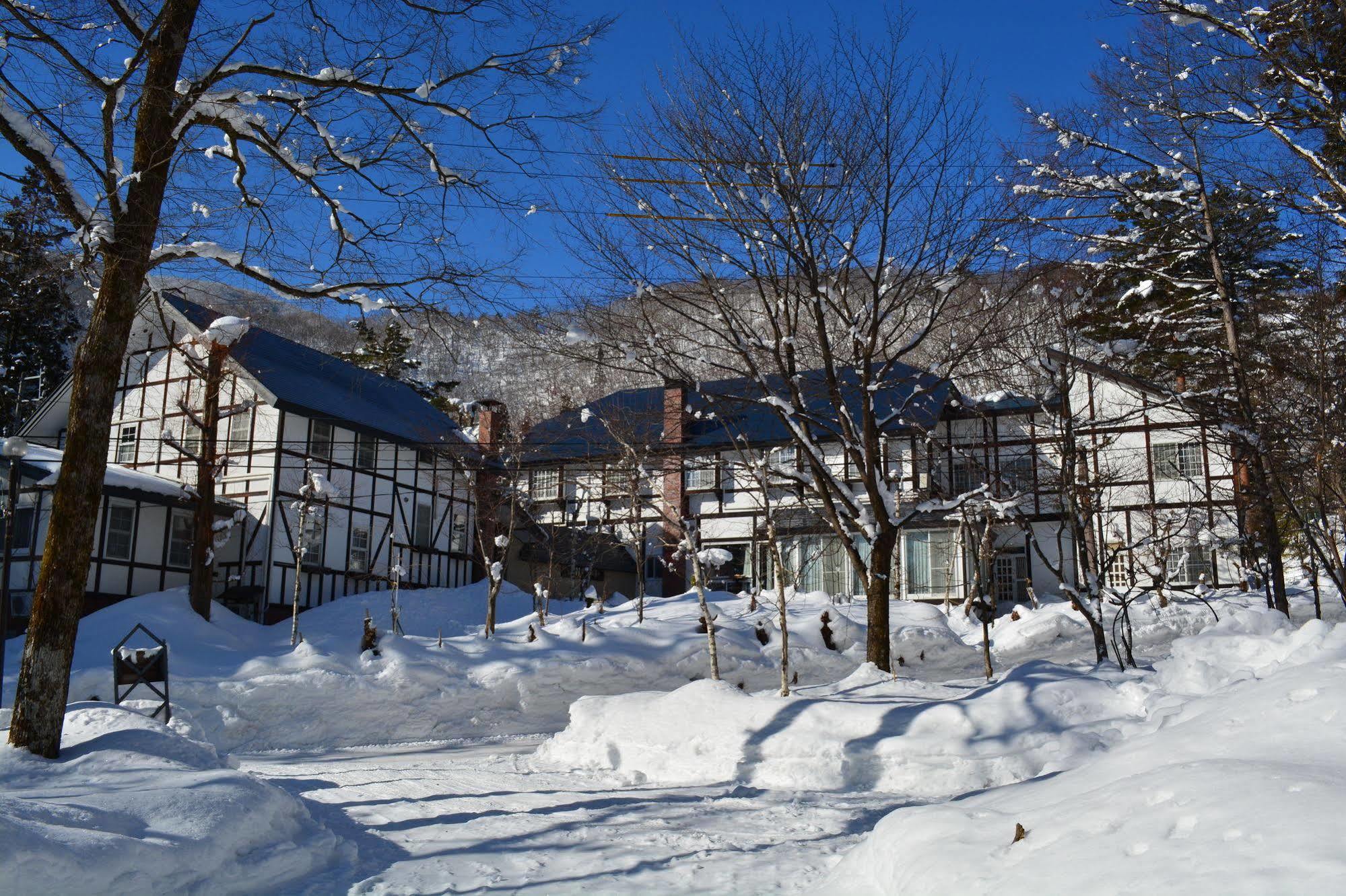 Hotel Sejour Mint In Hakuba Eksteriør billede